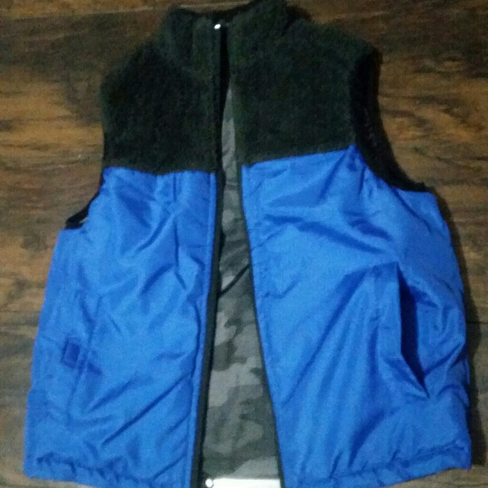 BUFFALO DAVID BITTON VEST WARM KIDS Size Small 7/8